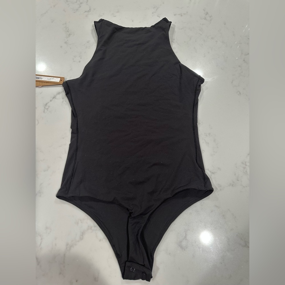 SKIMS FIT EVERYBODY HIGH NECK BODYSUIT SIZE S - Picture 4 of 5